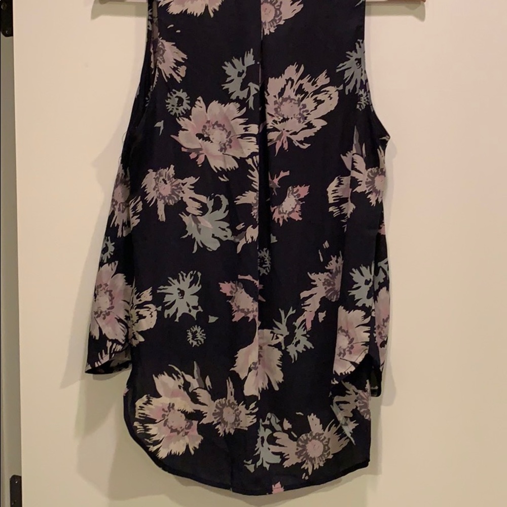Lush Floral tank - Picture 4 of 6